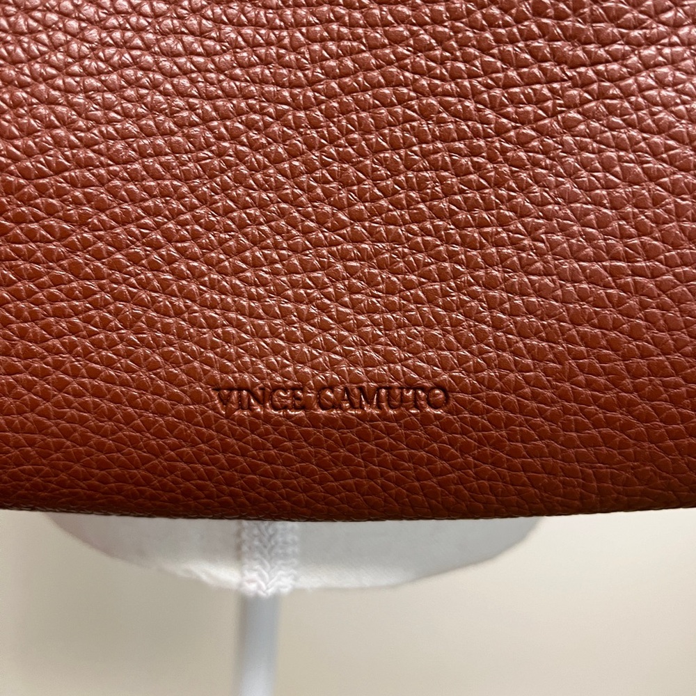 Vince Camuto, EUC, Rich Brown Textured Leather Tote, 17” x11.5”, inside pocket - Picture 4 of 11